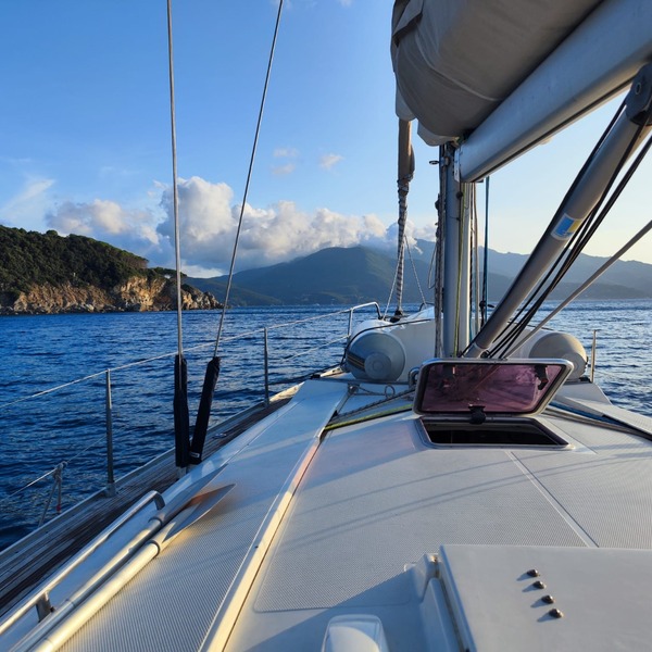 028f24be-b6f6-4cc8-b6e1-e3494297c356